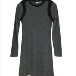 EUC Gap Sweater Dress